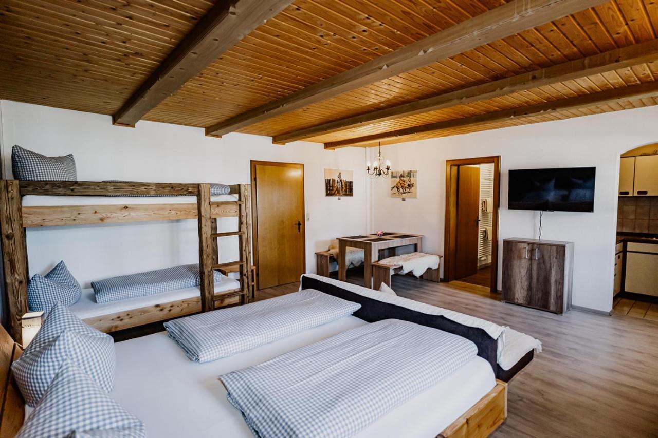 Landhotel Zum Matthiasl Bischofsreut エクステリア 写真